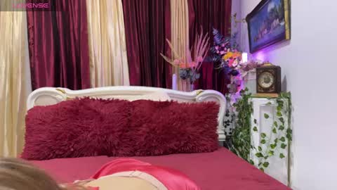 Snapshot of selena_sweetie chatting on March 9, 2025, 6:21 pm Selena online show from March 9, 2025, 6:21 pm