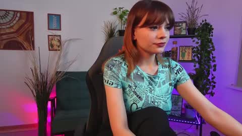 Selena ntmy online show from February 1, 2025, 5:47 pm