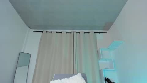 selenafox online show from October 3, 2025, 2:08 am