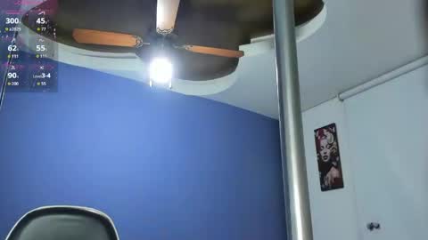 Selena online show from April 20, 2026, 11:13 am