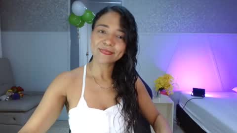 Selene online show from March 18, 2026, 1:47 pm