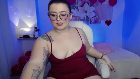 selene_rouse_ online show from February 18, 2026, 11:01 pm
