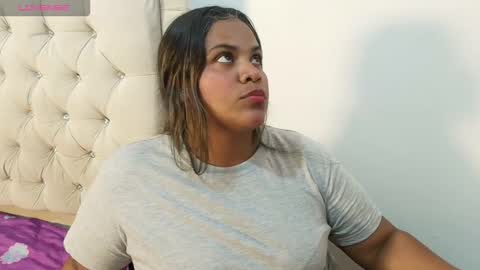 Snapshot of selene_zafiro chatting on October 2, 2025, 10:17 pm selene_zafiro online show from October 2, 2025, 10:17 pm