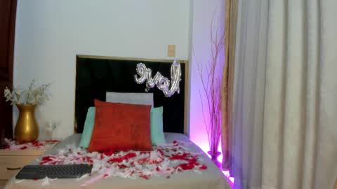 Snapshot of selenelujan chatting on February 14, 2026, 12:13 pm Selene Lujan online show from February 14, 2026, 12:13 pm
