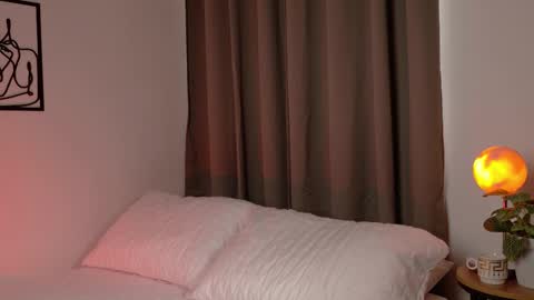 Selene Nova online show from January 5, 2026, 6:00 pm