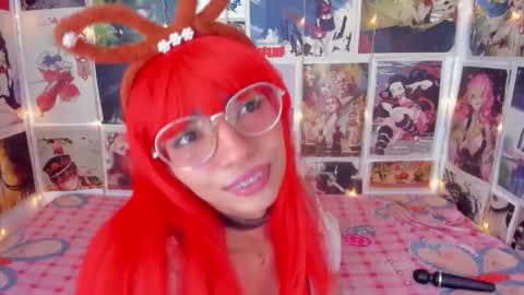 Snapshot of seleneroses chatting on November 8, 2025, 6:35 am Selene online show from November 8, 2025, 6:35 am