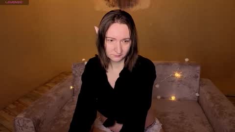 selestiasonata online show from March 5, 2026, 2:07 am