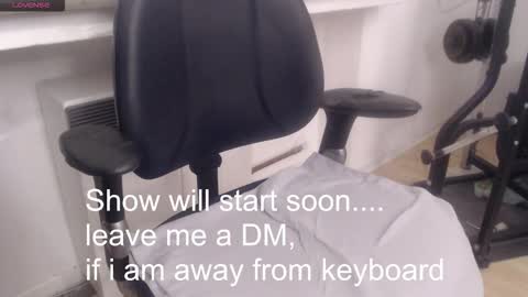 Snapshot of selfsuckermbb chatting on November 14, 2025, 5:44 pm selfsuckermbb online show from November 14, 2025, 5:44 pm