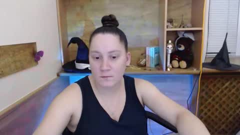 Sellavix online show from October 24, 2025, 6:59 pm