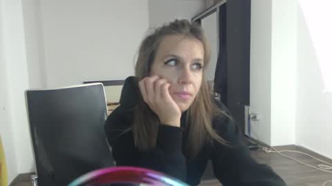 Snapshot of sellena_angels chatting on January 16, 2025, 7:10 pm sellena_angels online show from January 16, 2025, 7:10 pm