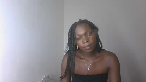 sellinprinces online show from November 10, 2025, 12:15 pm