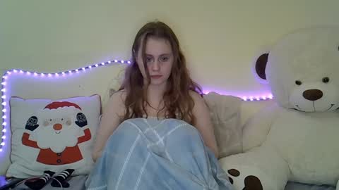 Snapshot of sellya_houston chatting on January 15, 2025, 5:37 pm sellya houston online show from January 15, 2025, 5:37 pm