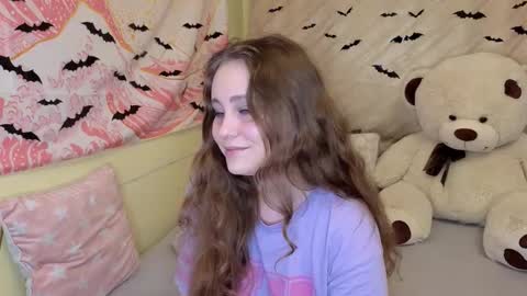 Snapshot of sellyahouston chatting on November 3, 2025, 2:07 pm Sellya online show from November 3, 2025, 2:07 pm