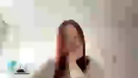 Lily online show from May 3, 2026, 9:15 am