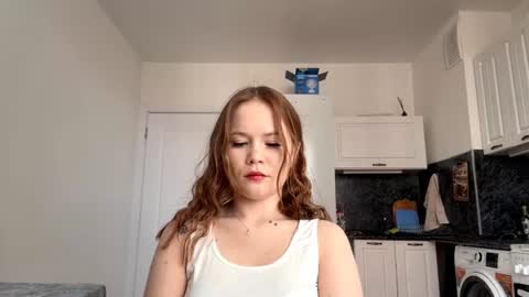 Lily online show from June 28, 2026, 6:19 am