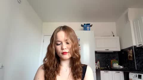 Lily online show from July 5, 2026, 6:53 am