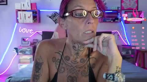 Selvaggia Del Caribe online show from November 14, 2025, 6:39 pm