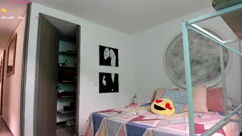 Selyn online show from April 11, 2026, 6:01 pm