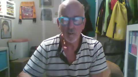 Snapshot of semajstretsa chatting on May 16, 2026, 9:13 pm frederick online show from May 16, 2026, 9:13 pm