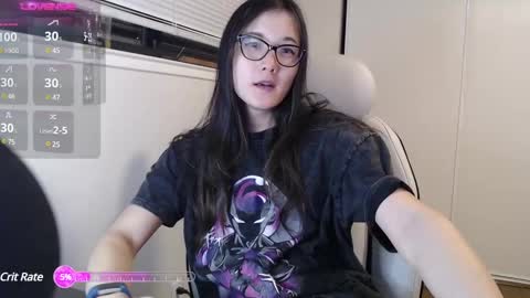 Snapshot of sen_and_sin chatting on March 8, 2025, 4:23 am Sen online show from March 8, 2025, 4:23 am