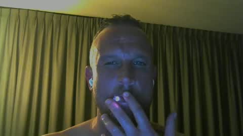 sence08 online show from March 15, 2026, 9:32 pm