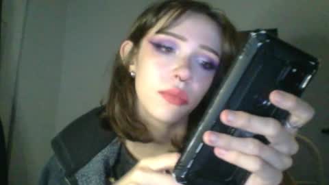 Snapshot of sendforesme chatting on January 4, 2025, 12:16 am goddess esme online show from January 4, 2025, 12:16 am