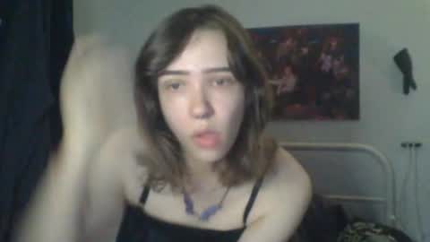 Snapshot of sendforesme chatting on October 25, 2025, 12:18 am goddess esme online show from October 25, 2025, 12:18 am