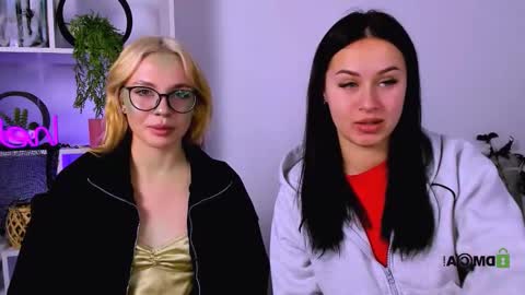 Snapshot of sendi_cais chatting on November 1, 2025, 8:11 pm Sendi online show from November 1, 2025, 8:11 pm