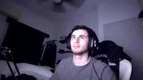 Snapshot of senitzzu chatting on January 4, 2025, 5:37 am PAJACONTROL online show from January 4, 2025, 5:37 am