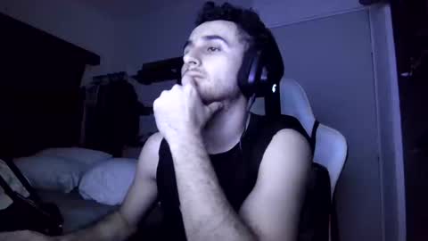 Snapshot of senitzzu chatting on February 27, 2025, 5:56 am PAJACONTROL online show from February 27, 2025, 5:56 am