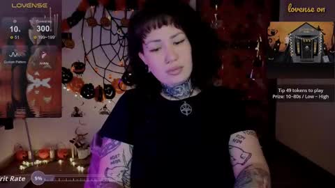 senorita_dakota online show from November 5, 2025, 10:10 pm