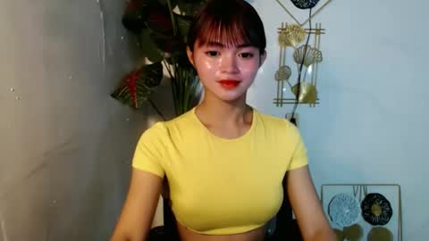 sensational_yeng online show from April 9, 2026, 6:02 pm