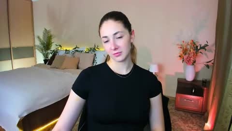 Snapshot of sensitiveheartt chatting on September 25, 2025, 4:54 pm sensitiveheartt online show from September 25, 2025, 4:54 pm