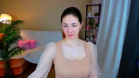 Snapshot of sensitiveheartt chatting on October 16, 2025, 7:48 pm sensitiveheartt online show from October 16, 2025, 7:48 pm