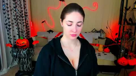 Snapshot of sensitiveheartt chatting on October 27, 2025, 4:38 am sensitiveheartt online show from October 27, 2025, 4:38 am