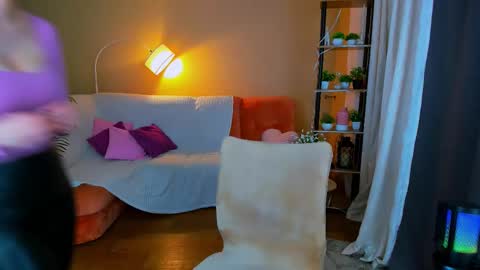 Snapshot of sensitiveheartt chatting on November 9, 2025, 7:23 pm sensitiveheartt online show from November 9, 2025, 7:23 pm