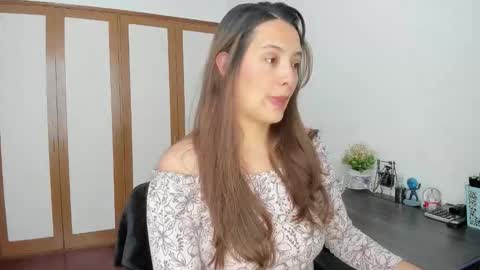 Samantha -  online show from October 8, 2025, 8:50 pm