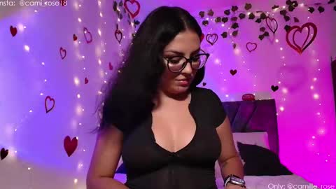 Camille and sophie online show from February 12, 2026, 1:00 am