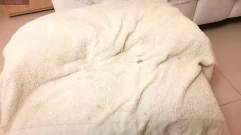 Sensual Kim77 online show from May 13, 2026, 1:08 pm