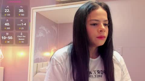 Sophie     online show from October 16, 2025, 10:16 am