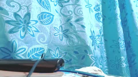 I am Hellen online show from October 7, 2025, 9:23 pm