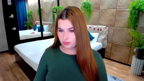 Snapshot of sensualcharisma chatting on June 7, 2026, 4:11 pm Becca online show from June 7, 2026, 4:11 pm