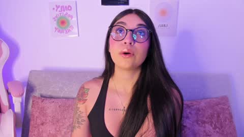 Snapshot of sensualhaven_ chatting on January 12, 2025, 12:49 am sensualhaven_ online show from January 12, 2025, 12:49 am
