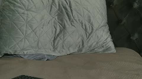 Alya online show from November 27, 2025, 10:28 am