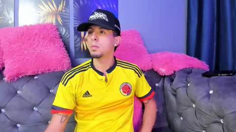 sensualsoulss online show from November 4, 2025, 12:59 pm