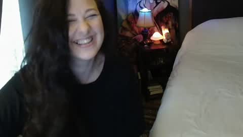 Snapshot of sentfrmheaven chatting on February 21, 2025, 1:33 pm Tara online show from February 21, 2025, 1:33 pm