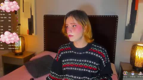 Seraphine star online show from March 4, 2026, 3:01 am