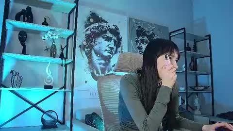Snapshot of seraphinesparda chatting on June 14, 2026, 1:57 pm Sera online show from June 14, 2026, 1:57 pm