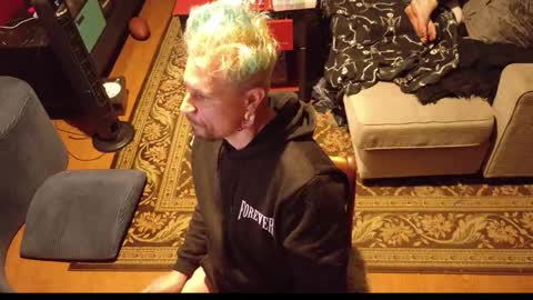 seraphyx33 online show from January 15, 2026, 9:14 am