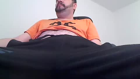 Snapshot of serato80 chatting on December 20, 2024, 12:16 pm serato online show from December 20, 2024, 12:16 pm